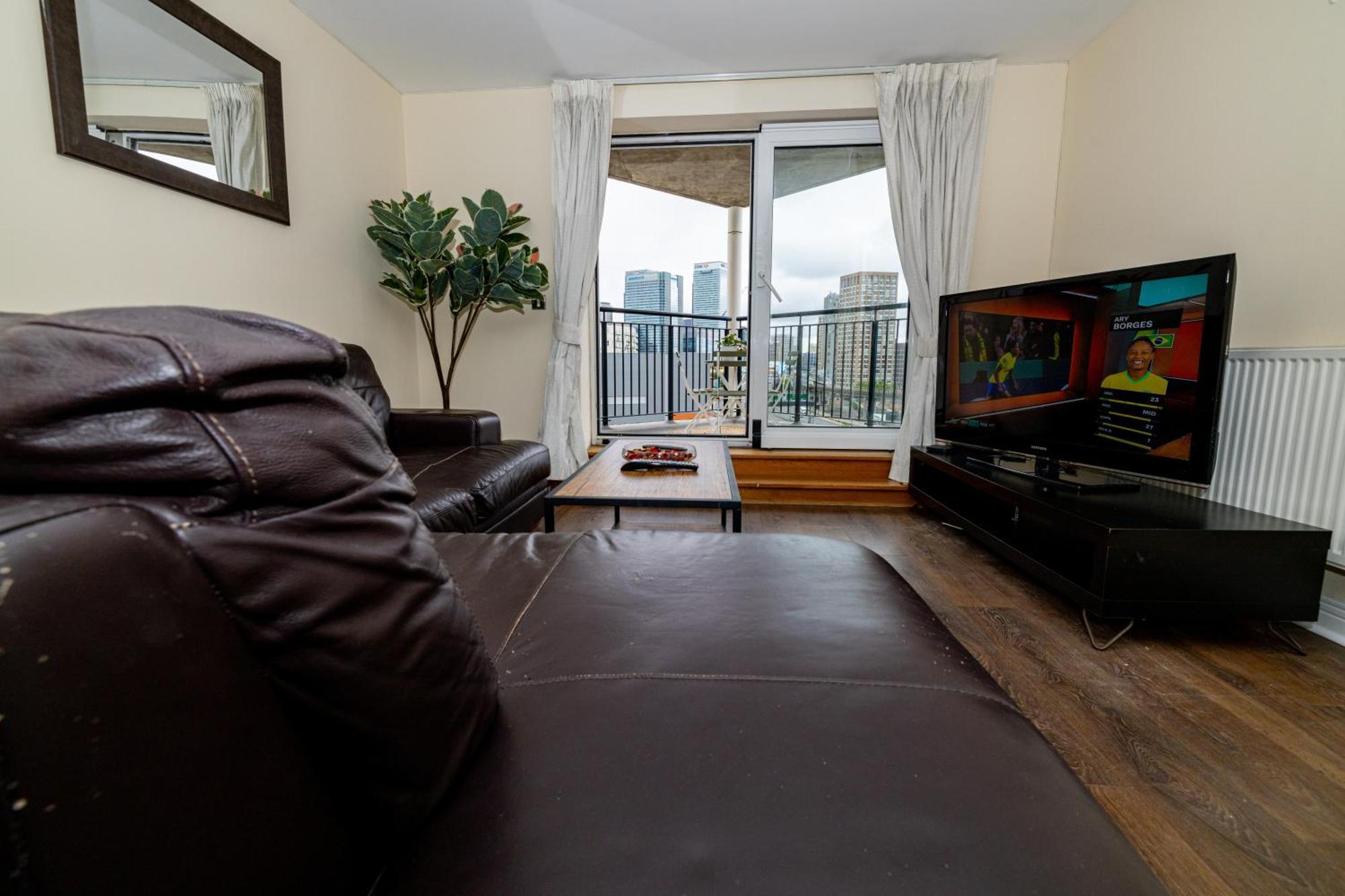 Two Bed Apartment Near Canary Wharf ลอนดอน ภายนอก รูปภาพ