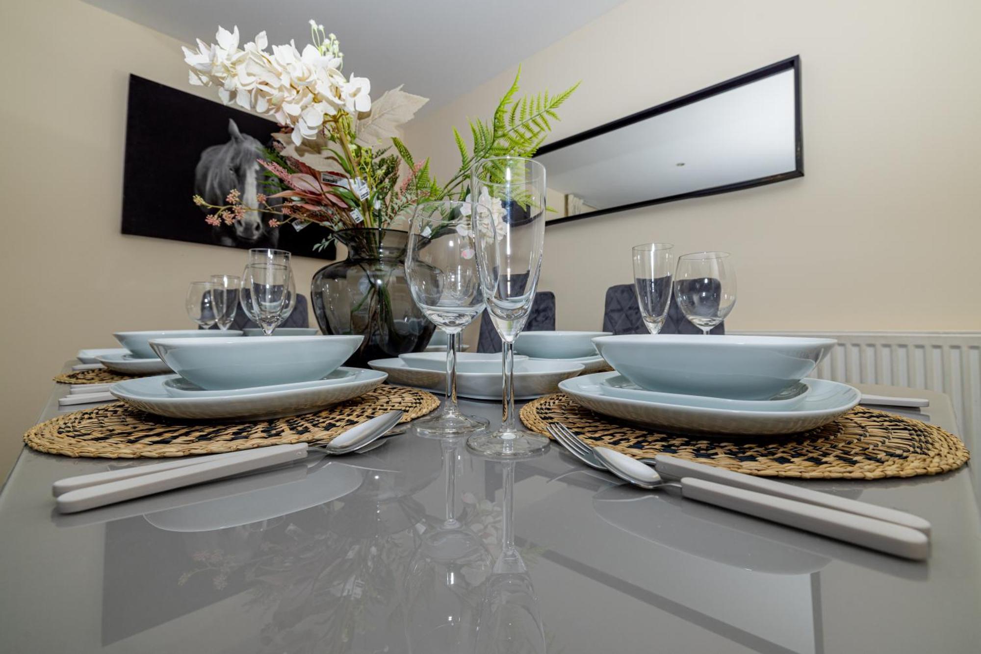 Two Bed Apartment Near Canary Wharf ลอนดอน ภายนอก รูปภาพ